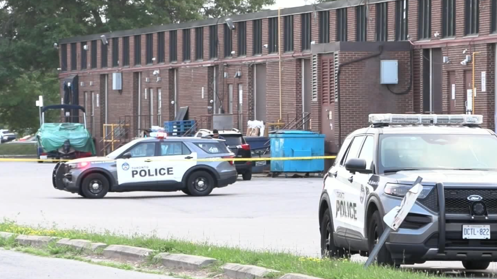 Toronto police investigate possible human remains found at Scarborough industrial plaza; entire plaza taped off as probe ongoing