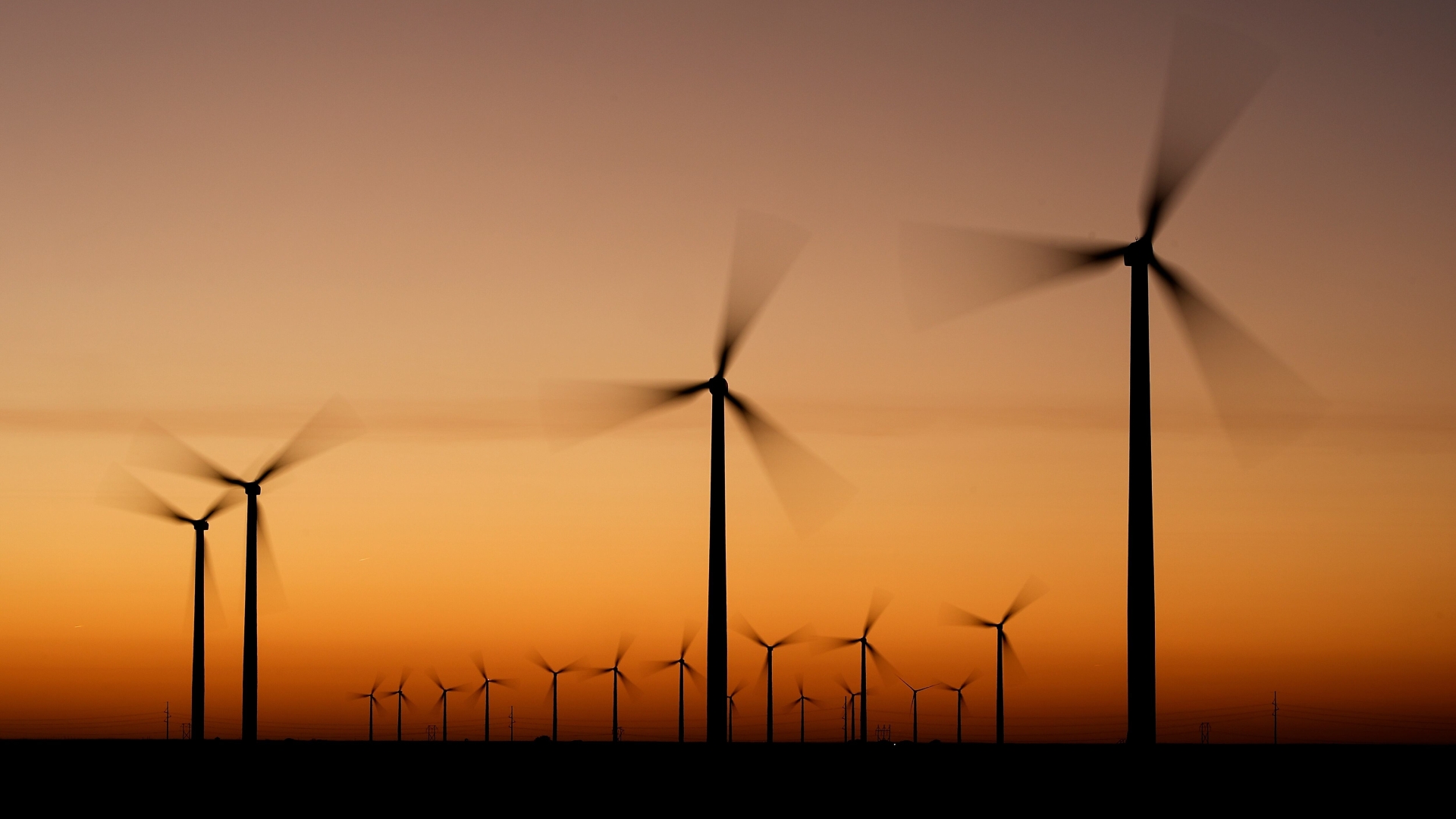 Amanda Lang talks climate change with Catherine McKenna